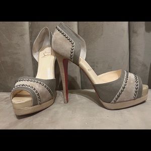 Never Worn Christian Louboutin Red Bottom Heels